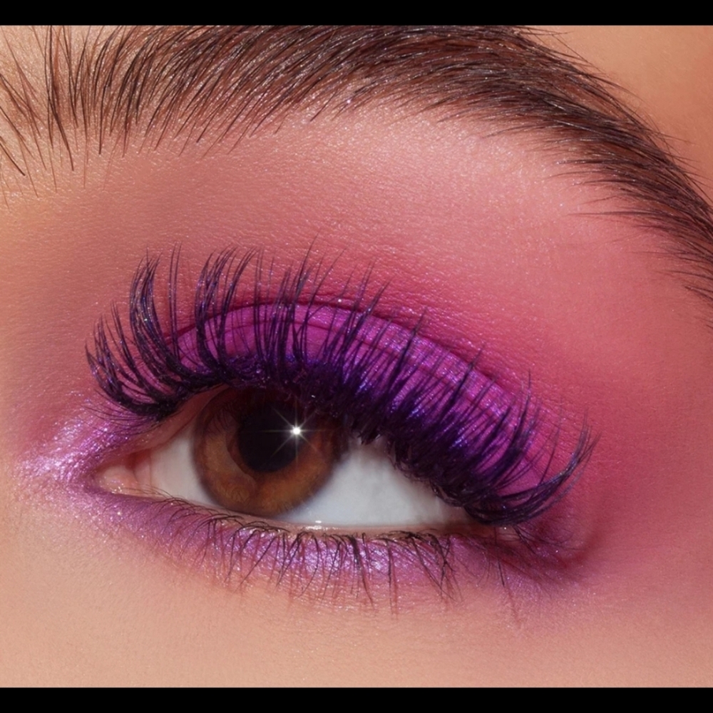 Lime Crime Venus 3 pigmented eyeshadow palette - Picture 4 of 6